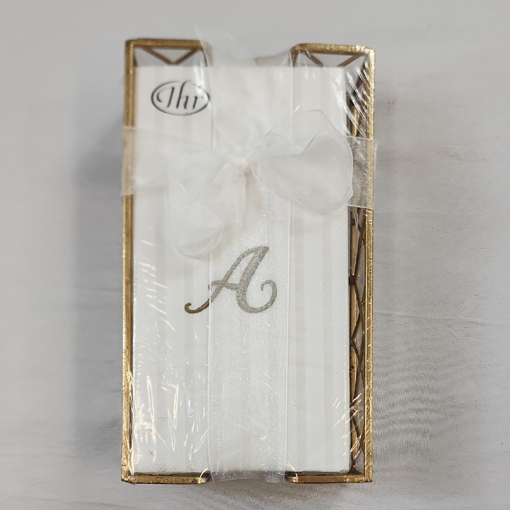 THR Home Decorative 16x White Napkins Monogrammed "A" Gold Napkin Holder NWT